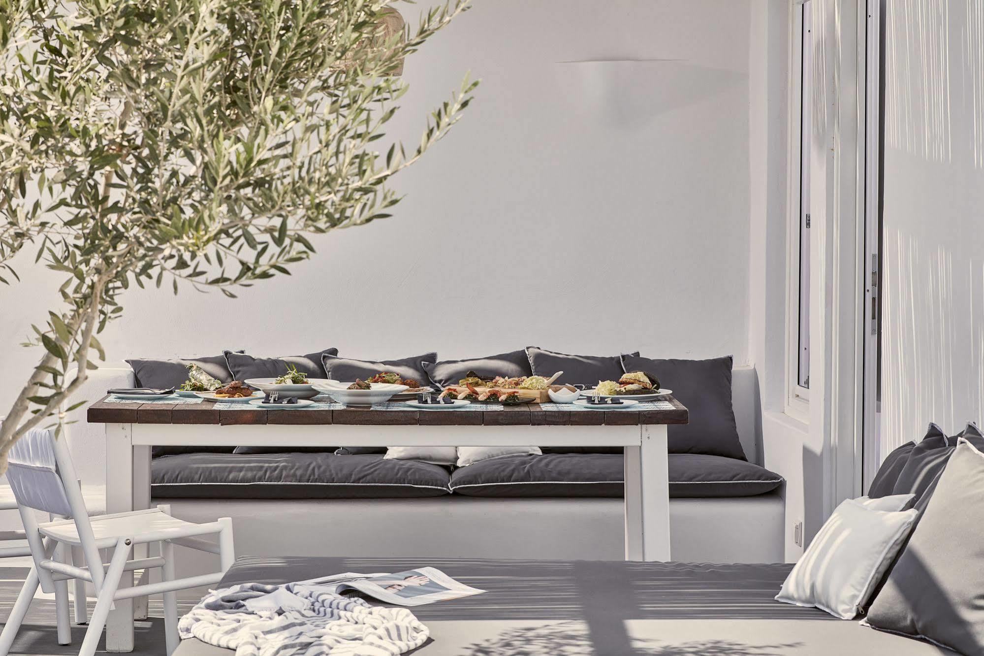 Boho Suites Santorini Періволос Екстер'єр фото